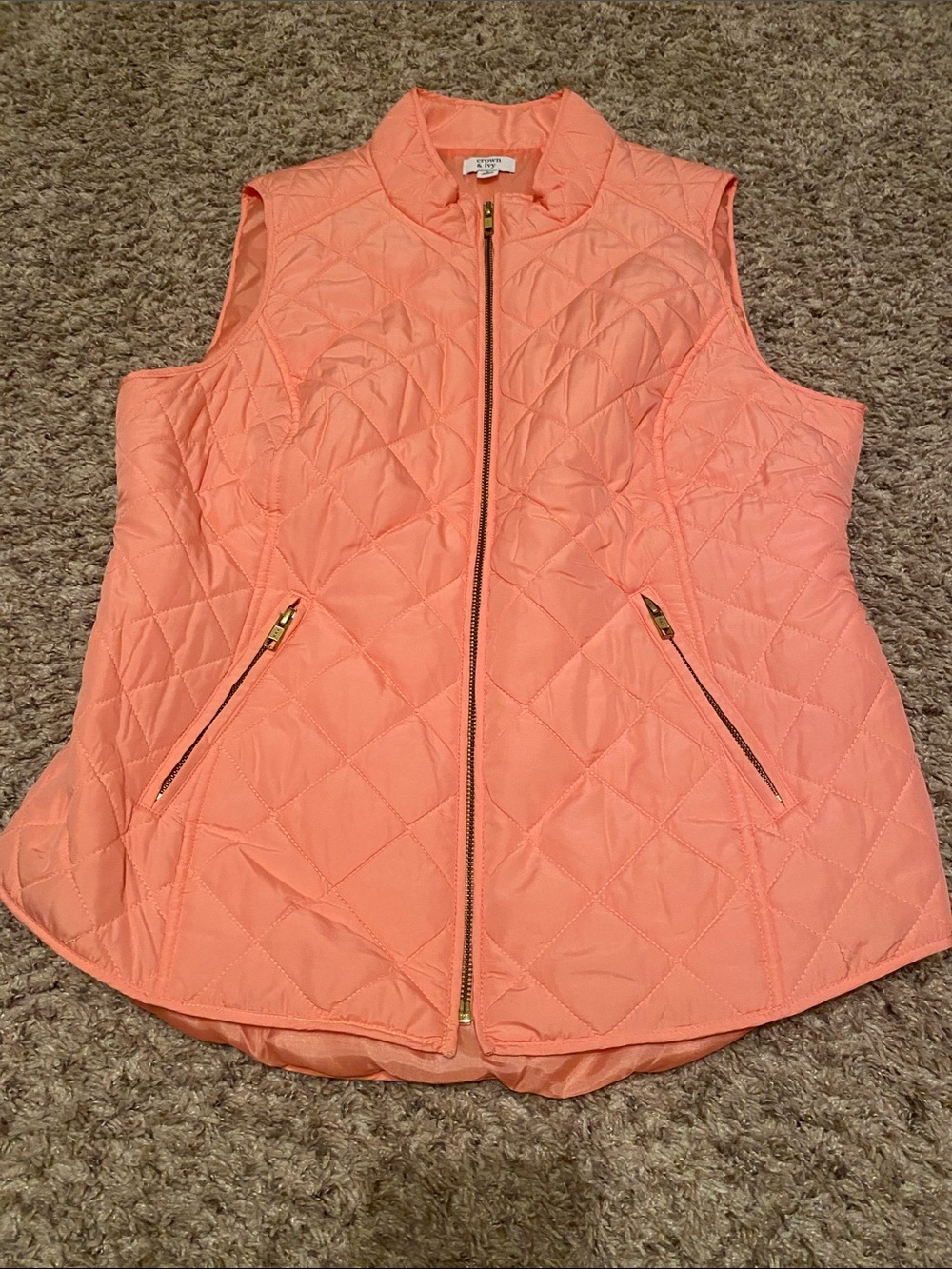 crown & ivy Coral Quilted Sleeveless Vest